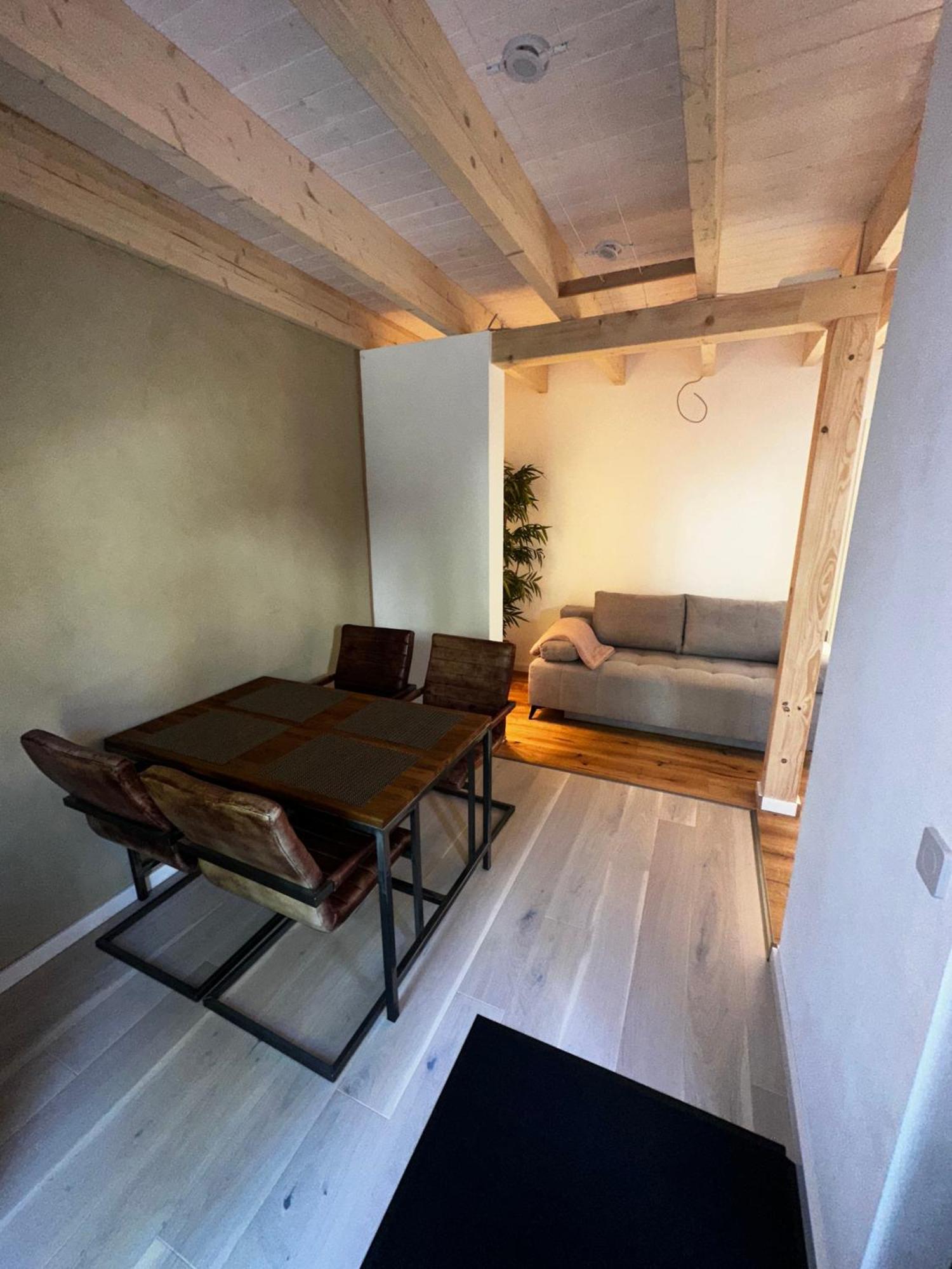 Ferienwohnung Stenja - Made Of Wood Dresden Exterior photo